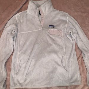 women’s white patagonia pullover